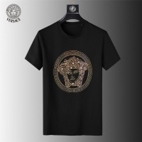 $60.00 USD Versace Tracksuits Short Sleeved For Men #960437