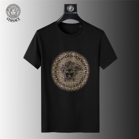 $60.00 USD Versace Tracksuits Short Sleeved For Men #960439