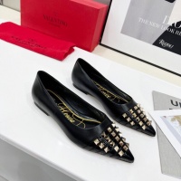 $80.00 USD Valentino Flat Shoes For Women #962133