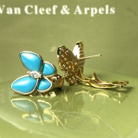 $39.00 USD Van Cleef & Arpels Earrings For Women #962475