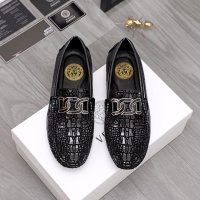 $68.00 USD Versace Leather Shoes For Men #963493