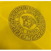 $60.00 USD Versace T-Shirts Short Sleeved For Unisex #963877