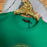 $60.00 USD Versace T-Shirts Short Sleeved For Unisex #963878