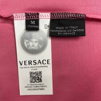 $60.00 USD Versace T-Shirts Short Sleeved For Unisex #963879
