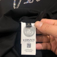 $60.00 USD Versace T-Shirts Short Sleeved For Unisex #963890