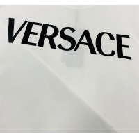 $60.00 USD Versace T-Shirts Short Sleeved For Unisex #963896