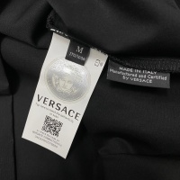 $60.00 USD Versace T-Shirts Short Sleeved For Unisex #963897