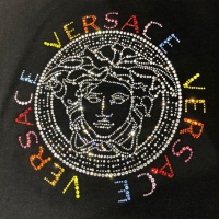 $64.00 USD Versace T-Shirts Short Sleeved For Unisex #963939