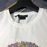 $64.00 USD Versace T-Shirts Short Sleeved For Unisex #963948