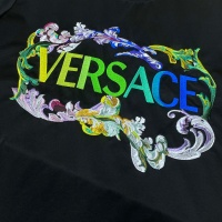 $68.00 USD Versace T-Shirts Short Sleeved For Unisex #963973