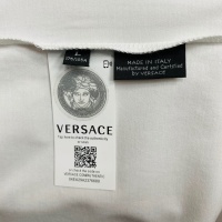 $68.00 USD Versace T-Shirts Short Sleeved For Unisex #964010