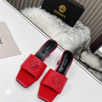 $80.00 USD Versace Slippers For Women #964074