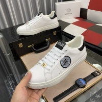 $76.00 USD Versace Casual Shoes For Men #964366