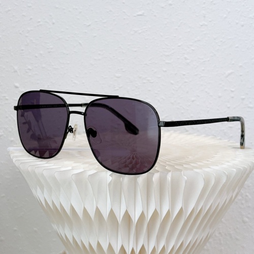 Burberry AAA Quality Sunglasses #965032