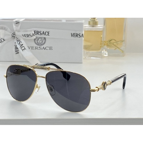 Versace AAA Quality Sunglasses #965157