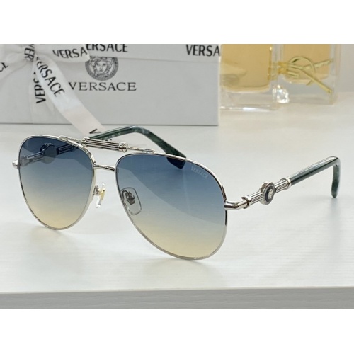 Versace AAA Quality Sunglasses #965161