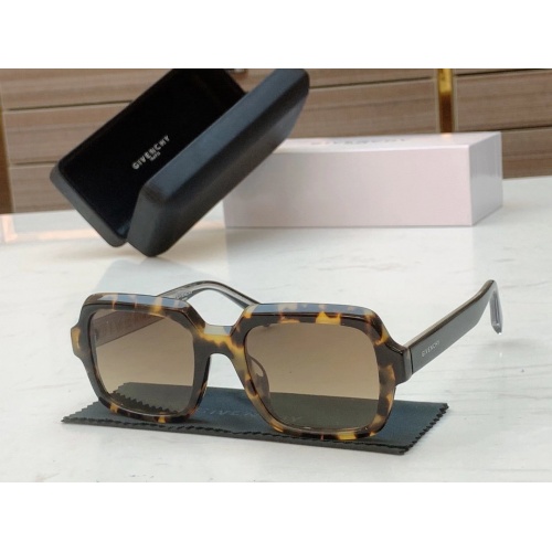 Givenchy AAA Quality Sunglasses #965624
