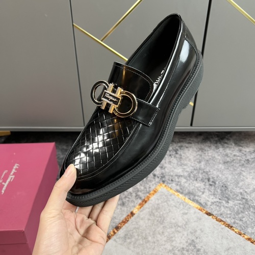 Salvatore Ferragamo Leather Shoes For Men #965649
