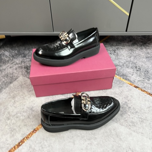Replica Salvatore Ferragamo Leather Shoes For Men #965649 $122.00 USD for Wholesale