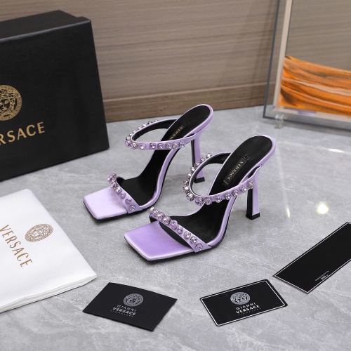 Versace Sandal For Women #966040