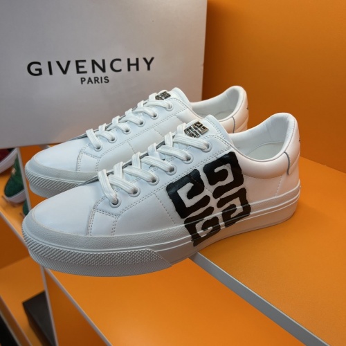 Givenchy Casual Shoes For Men #966198