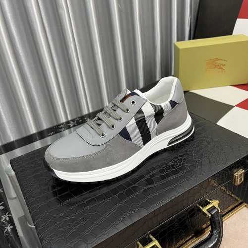 Replica Burberry Casual Shoes For Men #966242 $72.00 USD for Wholesale