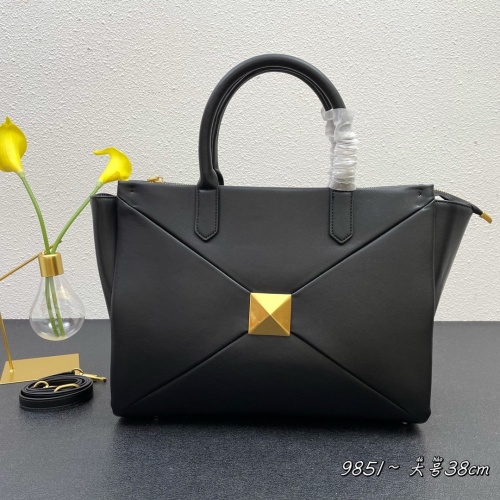 Valentino AAA Quality Handbags For Women #966433