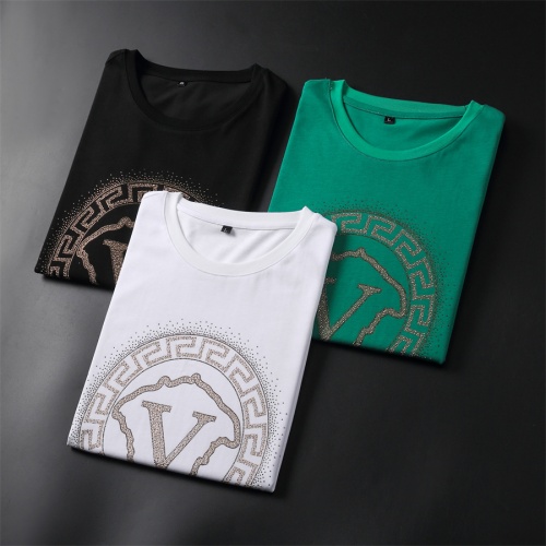 Replica Versace T-Shirts Short Sleeved For Men #966502 $32.00 USD for Wholesale