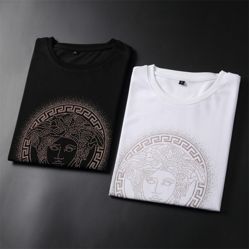 Replica Versace T-Shirts Short Sleeved For Men #966504 $32.00 USD for Wholesale