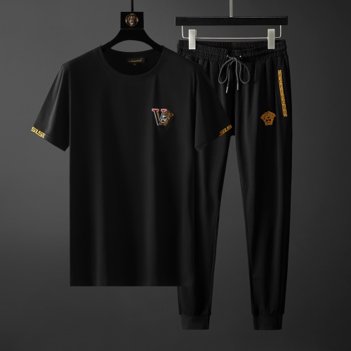 $68.00 USD Versace Tracksuits Short Sleeved For Men #966594