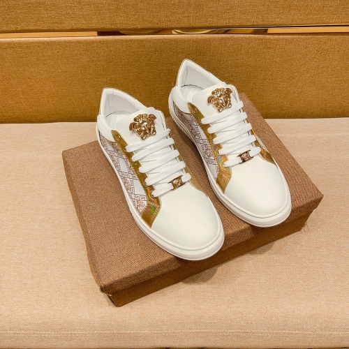Replica Versace Casual Shoes For Men #966638 $72.00 USD for Wholesale