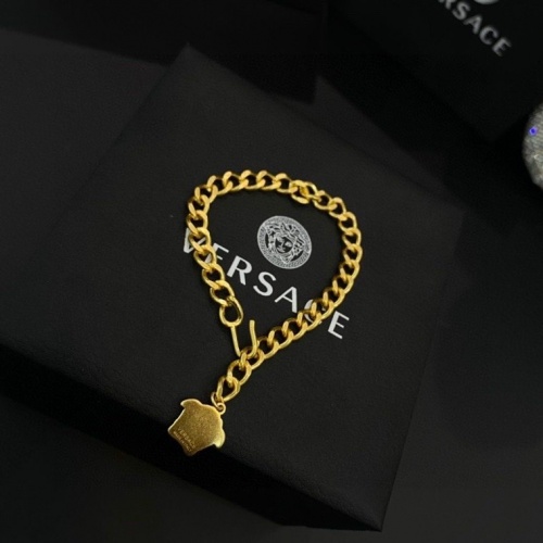 Replica Versace Bracelet For Women #967322 $34.00 USD for Wholesale