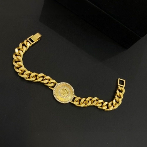 Versace Bracelet For Women #967325 $38.00 USD, Wholesale Replica Versace Bracelets