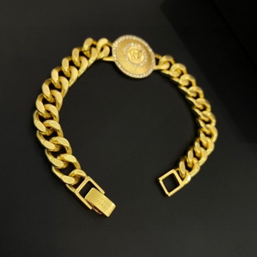 Replica Versace Bracelet For Women #967325 $38.00 USD for Wholesale