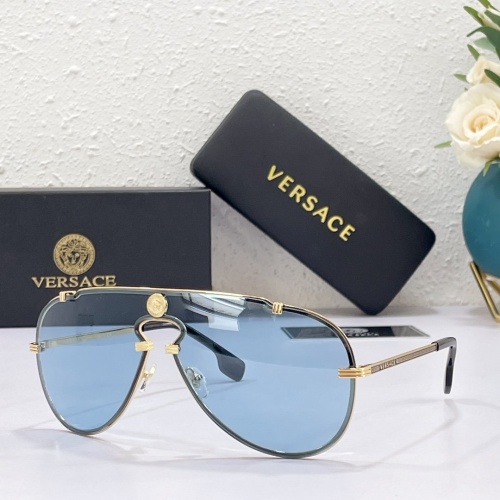 Versace AAA Quality Sunglasses #967524
