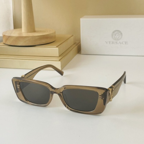 Versace AAA Quality Sunglasses #967527