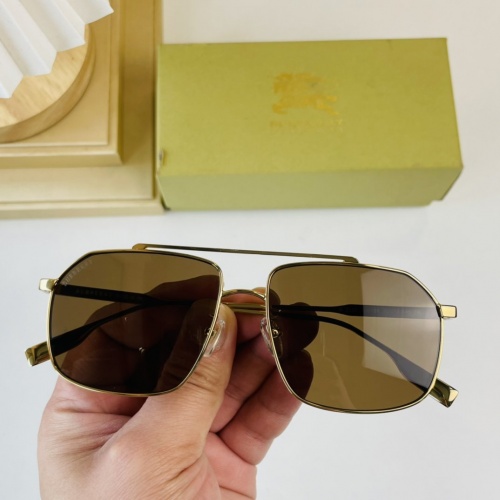 Burberry AAA Quality Sunglasses #967560