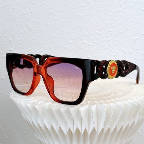 Versace AAA Quality Sunglasses #967596