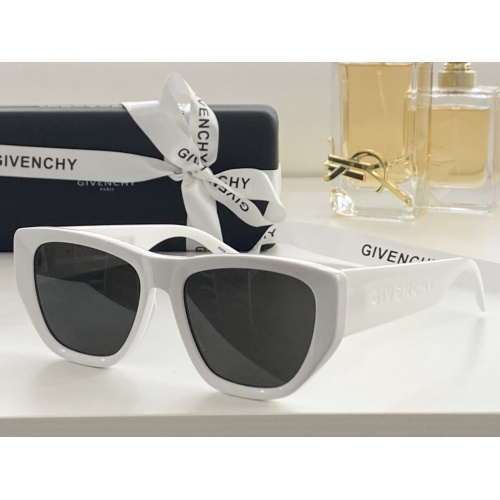 Givenchy AAA Quality Sunglasses #967624