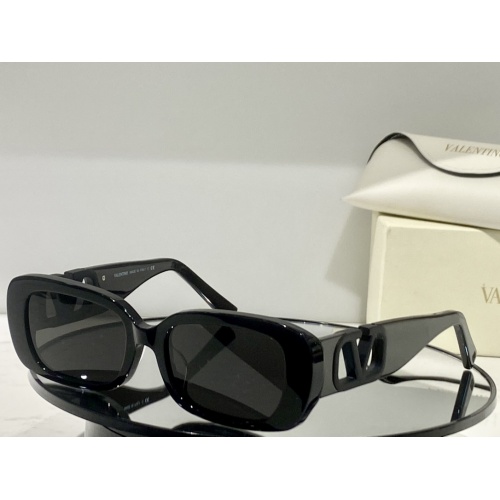 Valentino AAA Quality Sunglasses #967976 $68.00 USD, Wholesale Replica Valentino AAA Quality Sunglasses