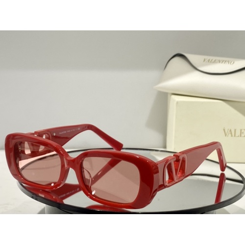 Valentino AAA Quality Sunglasses #967981