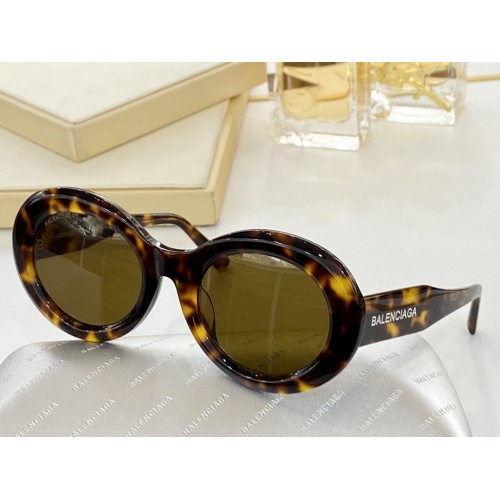Balenciaga AAA Quality Sunglasses #968007