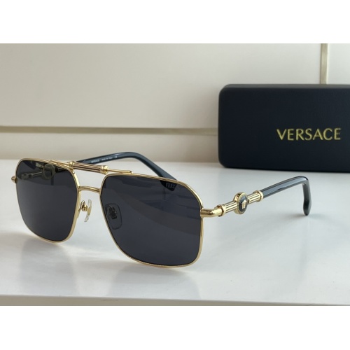 Versace AAA Quality Sunglasses #968124