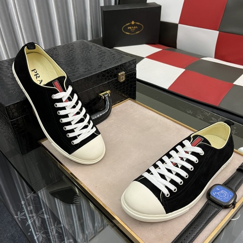 Prada Casual Shoes For Men #968324