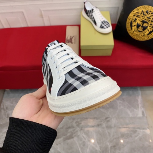 Replica Burberry Casual Shoes For Men #968466 $72.00 USD for Wholesale