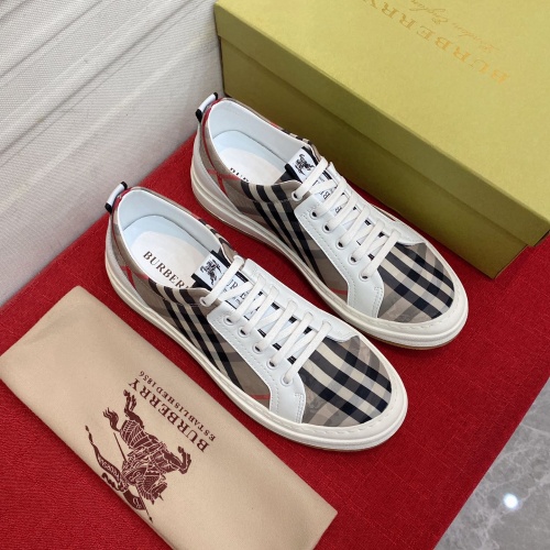 Replica Burberry Casual Shoes For Men #968468 $72.00 USD for Wholesale