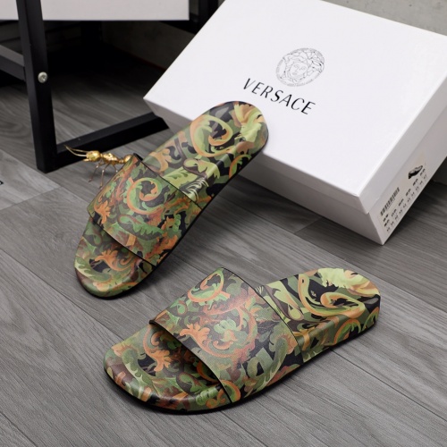 Versace Slippers For Men #968575