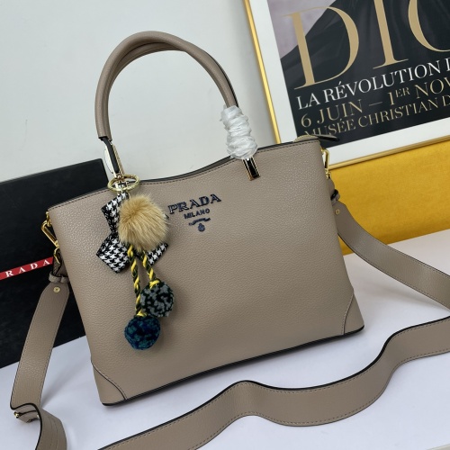 Prada AAA Quality Handbags For Women #968644