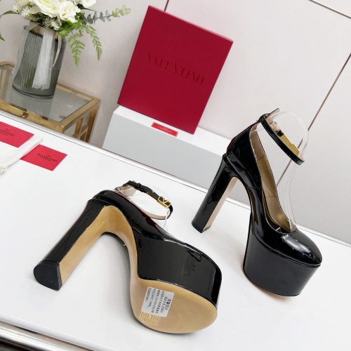 Replica Valentino Sandal For Women #968895 $115.00 USD for Wholesale