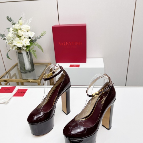 Valentino Sandal For Women #968896 $115.00 USD, Wholesale Replica Valentino Sandal